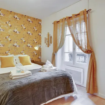 246 Naples Superb In *